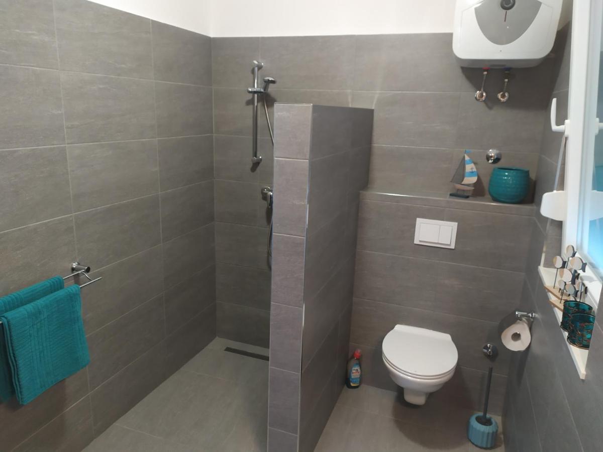 Apartmán Tiamar Slatine Exteriér fotografie
