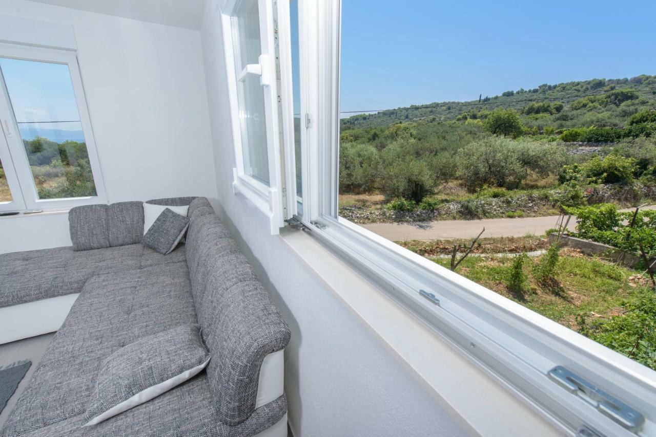 Apartmán Tiamar Slatine Exteriér fotografie